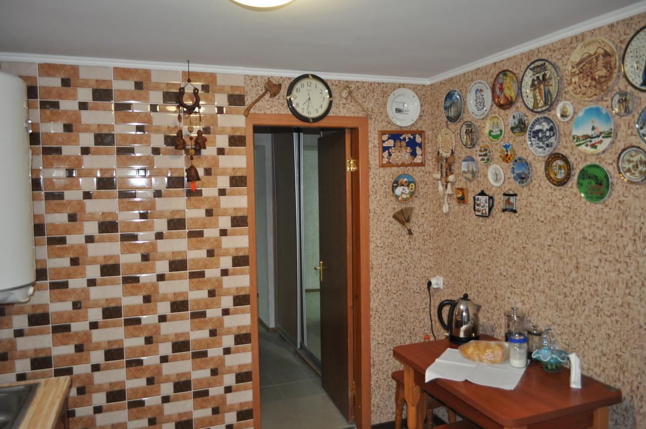 Hostel Bayit Kremenchuk Exterior photo